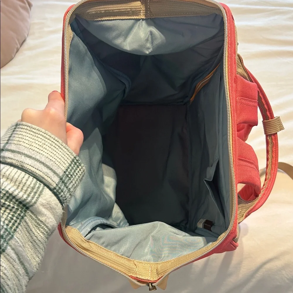 Pink Backpack - Picture 4 of 4